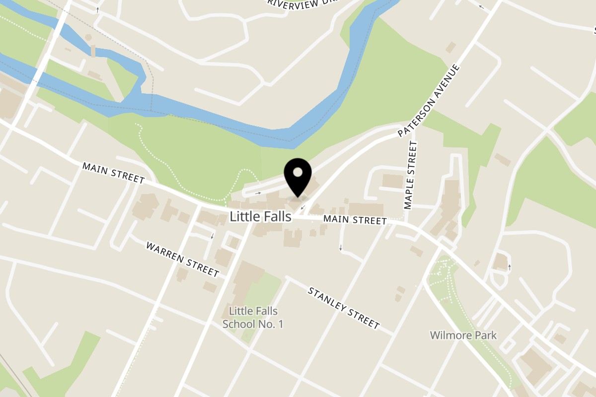 Map showing the location of Aquila Pizza Al Forno on 7A Paterson Ave in Little Falls Township